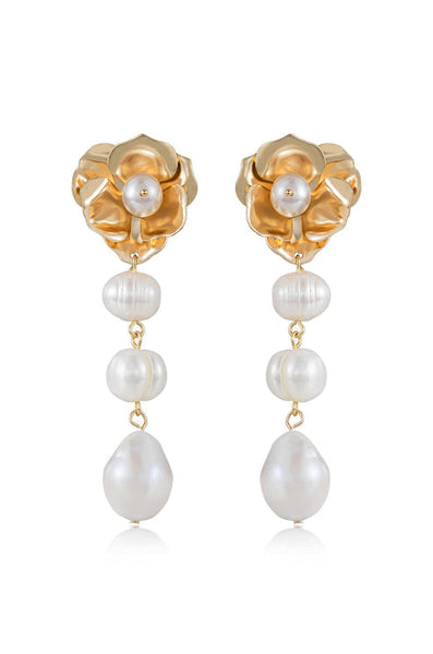 GRADUATING PEARL EARRINGS