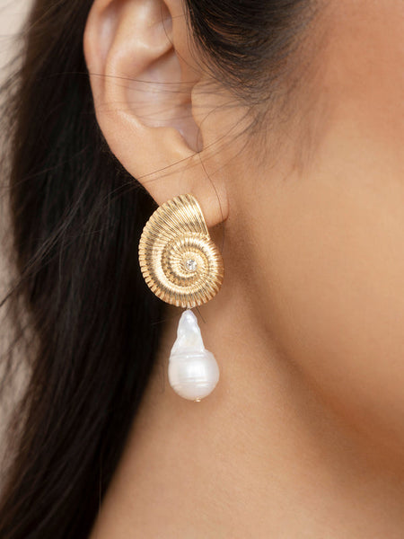 NAUTILUS PEARL EARRINGS