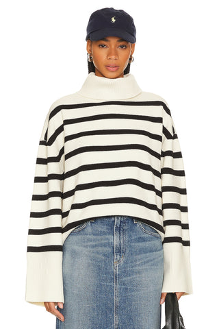 STRIPED TURTLE NECK